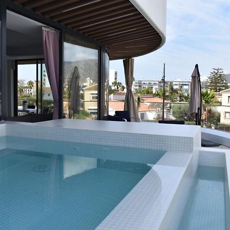 Luxury Complex Beachfront Apartment, Infinity Pool, Sauna, Gym And Large Terrace Torremolinos Ngoại thất bức ảnh